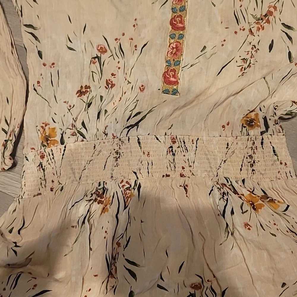 Bohemian Floral V-Neck Cream Dress - Picture 6 of 9